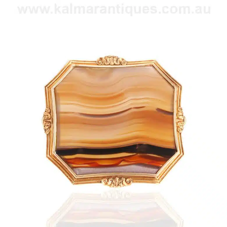 Magnificent large antique agate brooch from the Victorian era