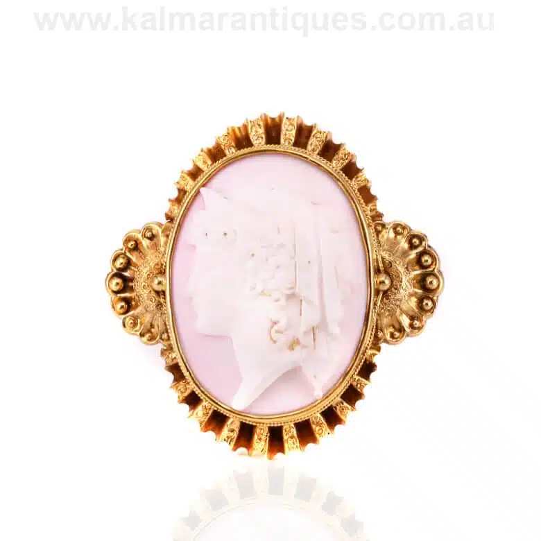 Victorian era 15ct gold antique pink conch shell cameo