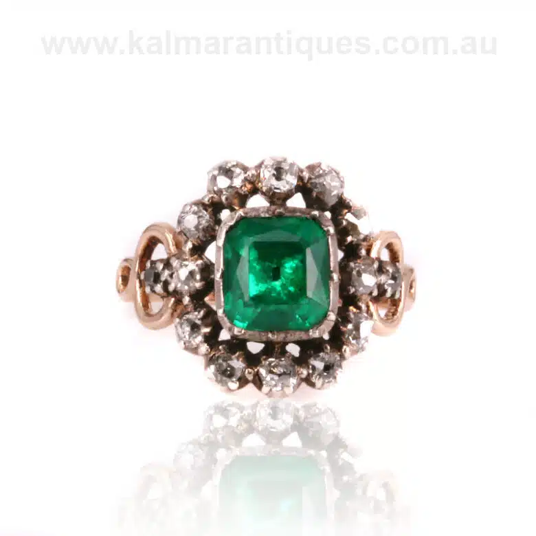 Antique-emerald-ring-ES8-2