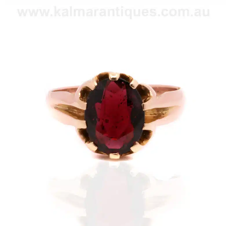 Antique-garnet-ring-U049-2