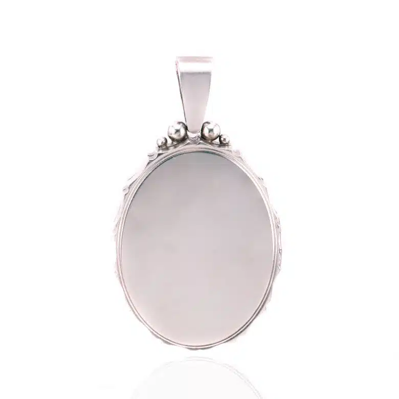 Antique-locket-ES9064-2