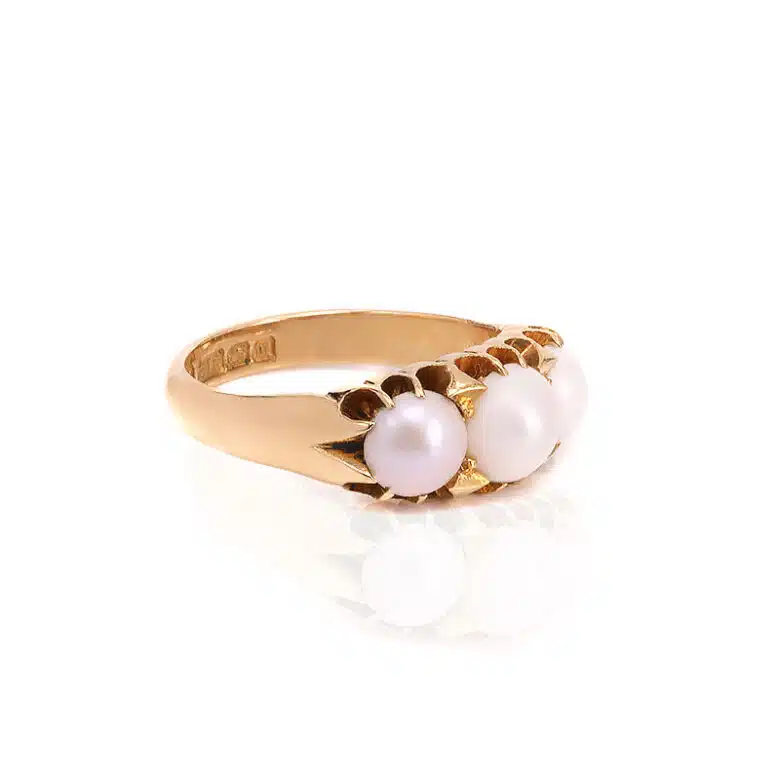 Antique-pearl-ring-R900-1