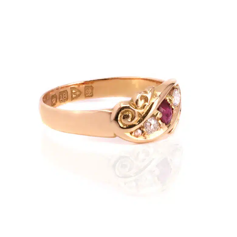 Antique-ruby-ring-ES8358-1