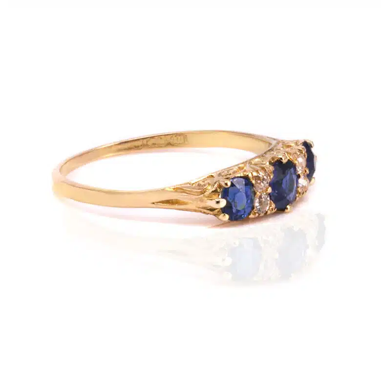 Antique-sapphire-ring-ES7832-1