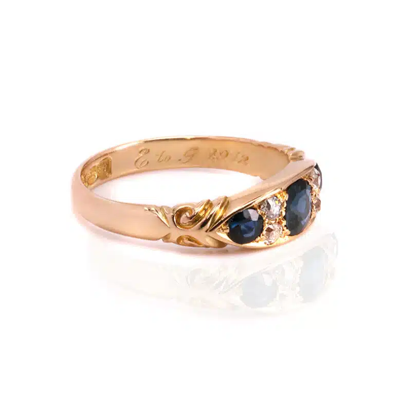 Antique-sapphire-ring-ES8082-1