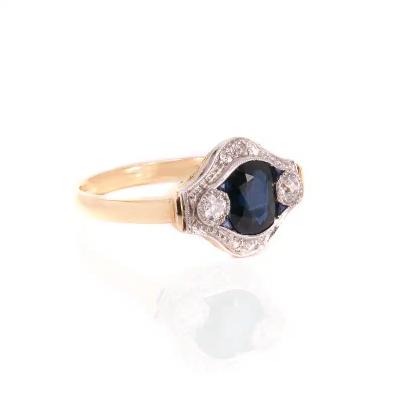 Art-Dec-sapphire-ring-ES7339-1