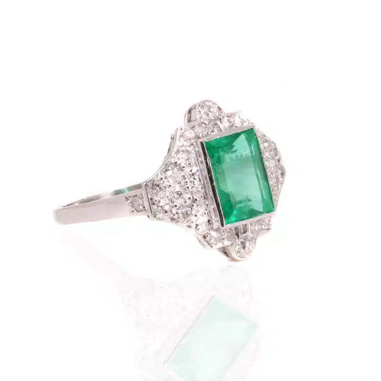 Art Deco emerald and diamond ring