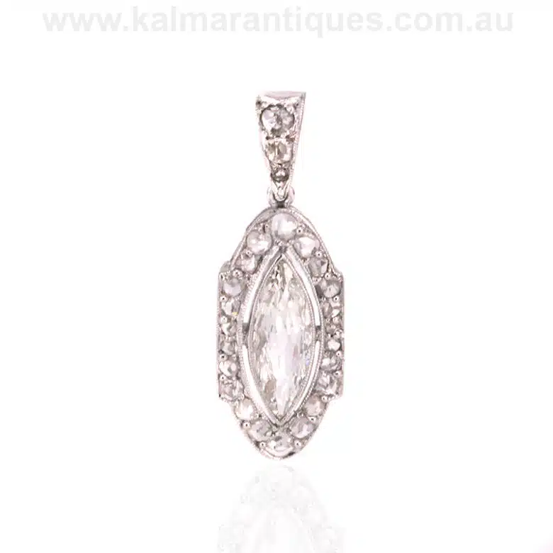 Diamond-pendant-ES7490-01