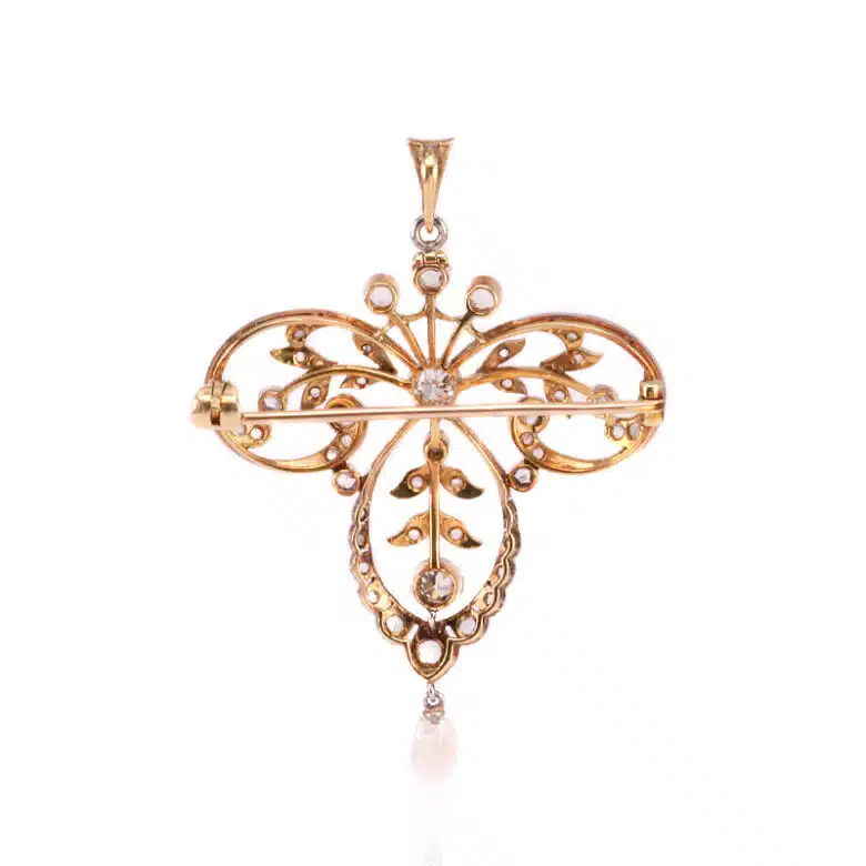 Art Deco diamond and pearl pendant