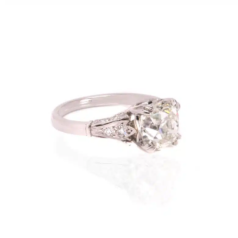 Taylor Swift antique diamond engagement ring