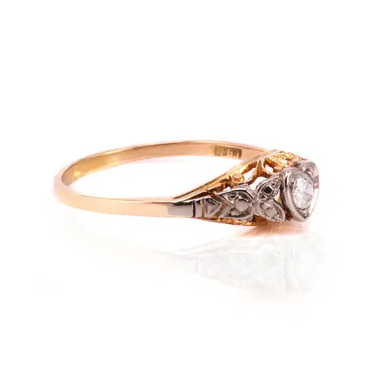 Diamond-ring-U086-1