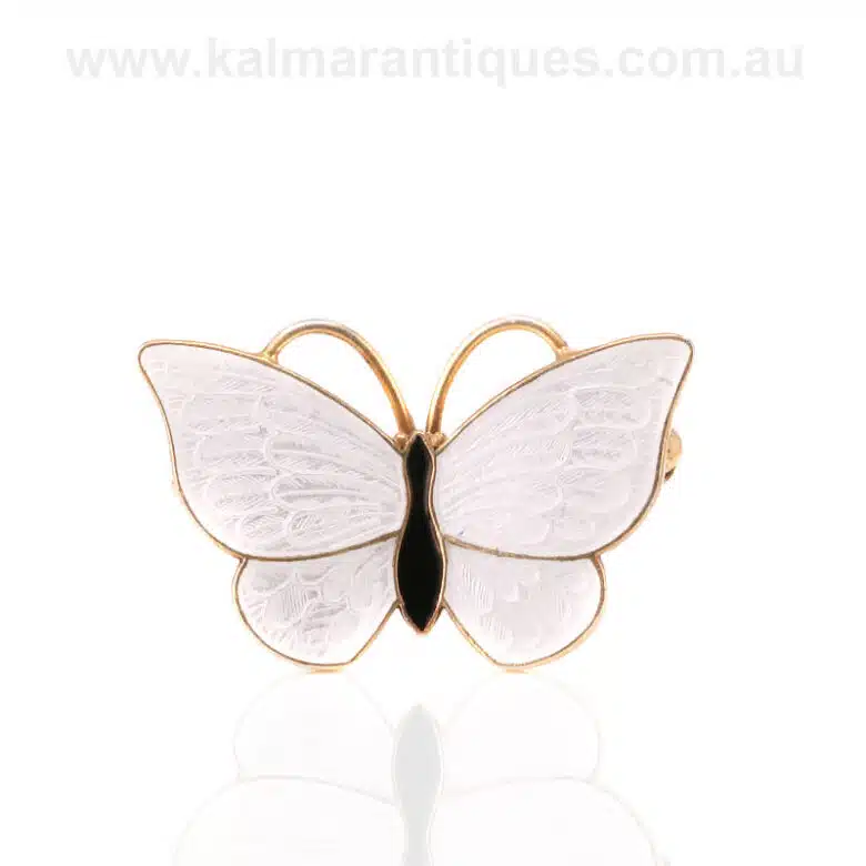 Enamel butterlfy ES9534 2