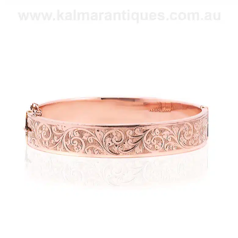 Engraved-bangle-ES9941-1