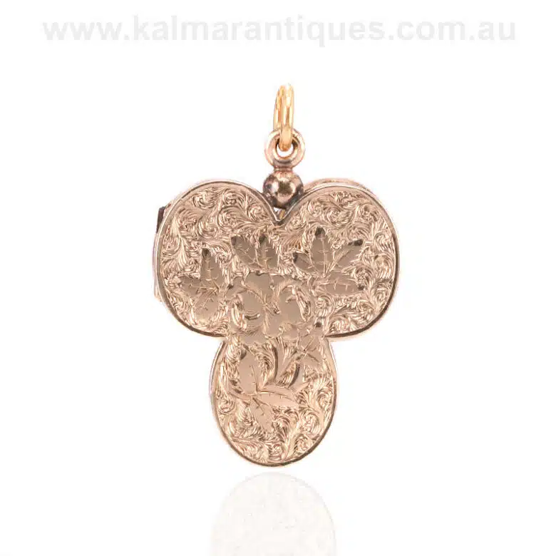 Family-locket-ES9091-1