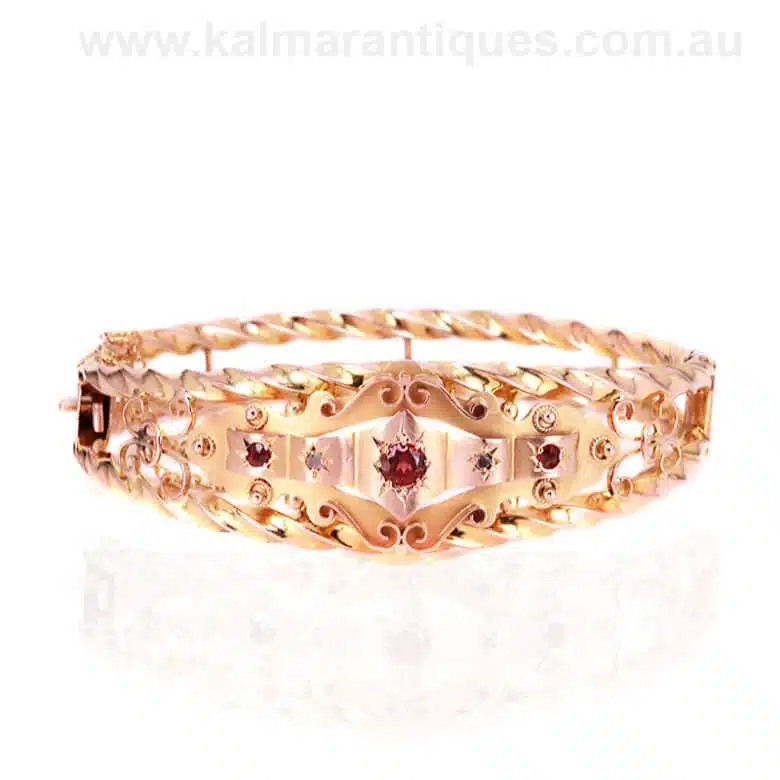 Garnet-bangle-ES9622-2
