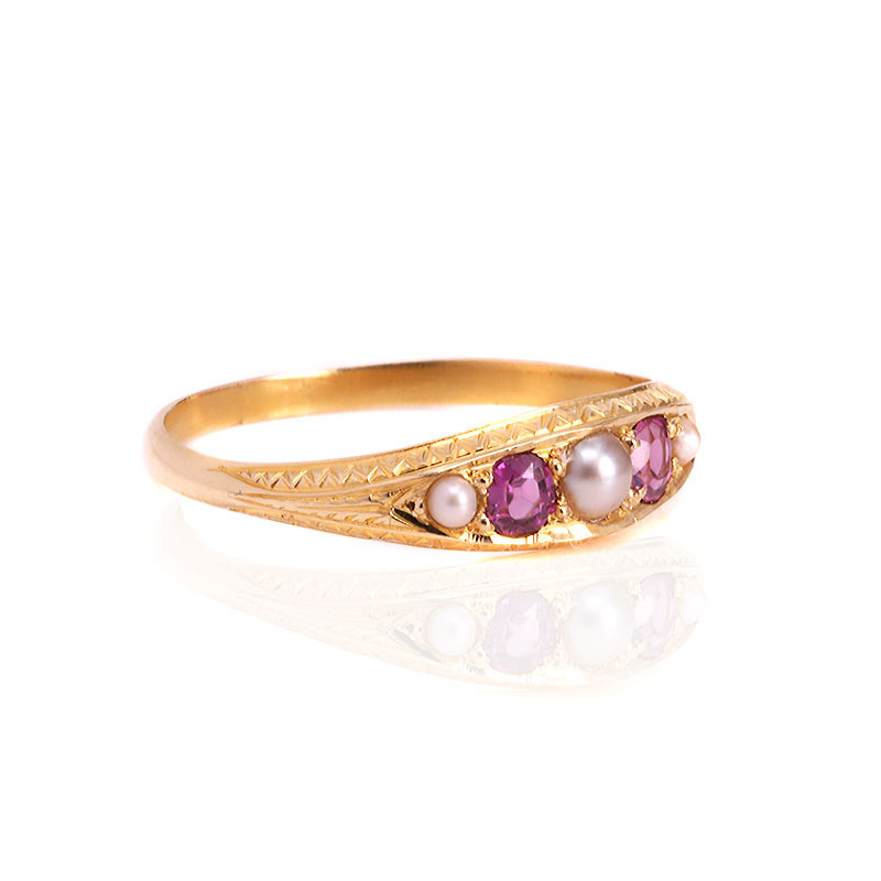 Garnet-pearl-ring-ES9879-1