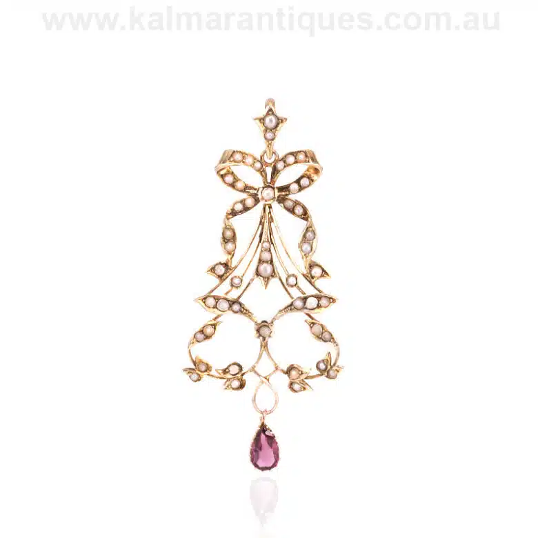 Garnet-pendant-T404-1