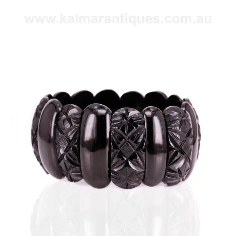 Jet-bracelet-ET168-1
