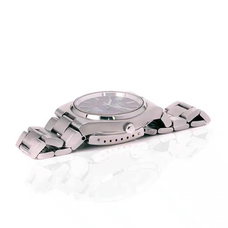 Omega-Cosmic-2000-W1680-2