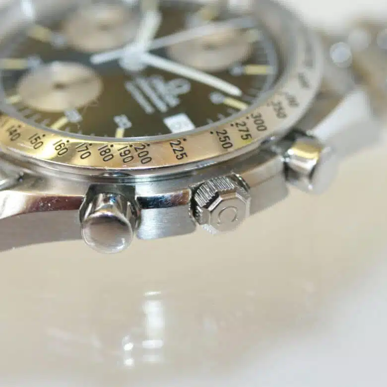 Omega-speedmaster-automatic.jpg