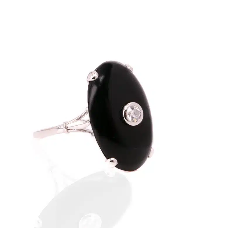 Onyx-diamond-ES8765-1