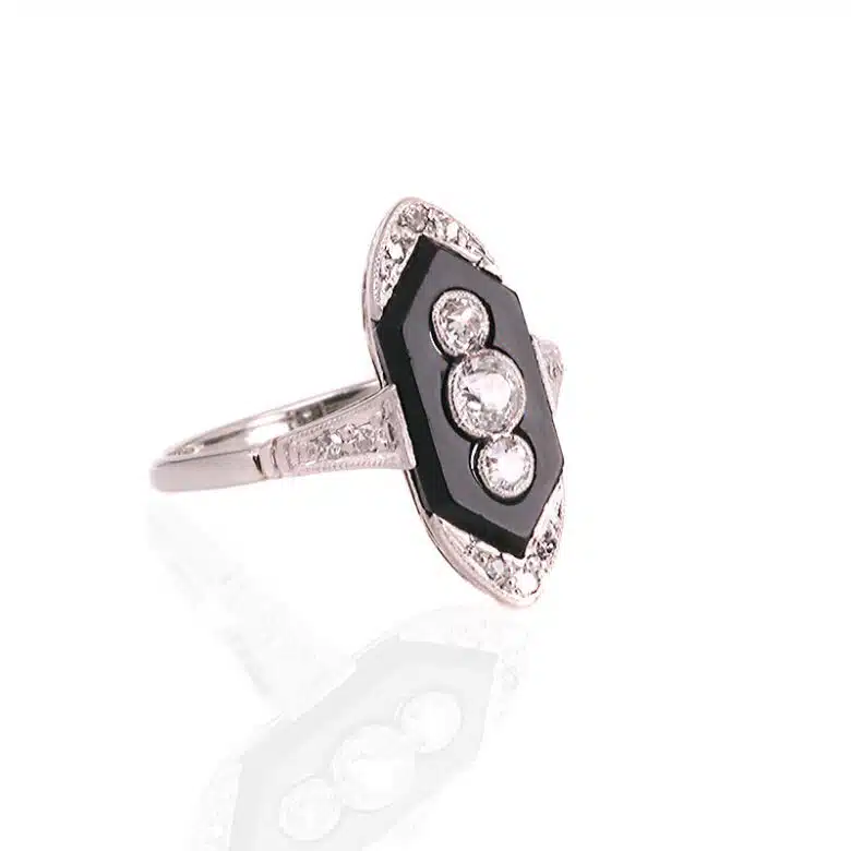 Onyx-diamond-ring-ES9-1