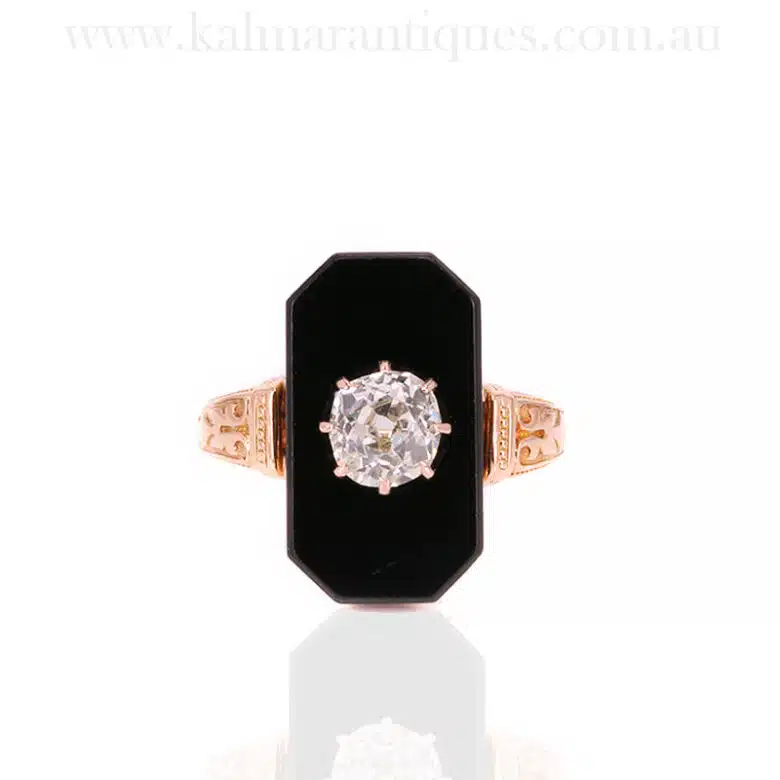 Onyx-diamond-ring-ET665-2