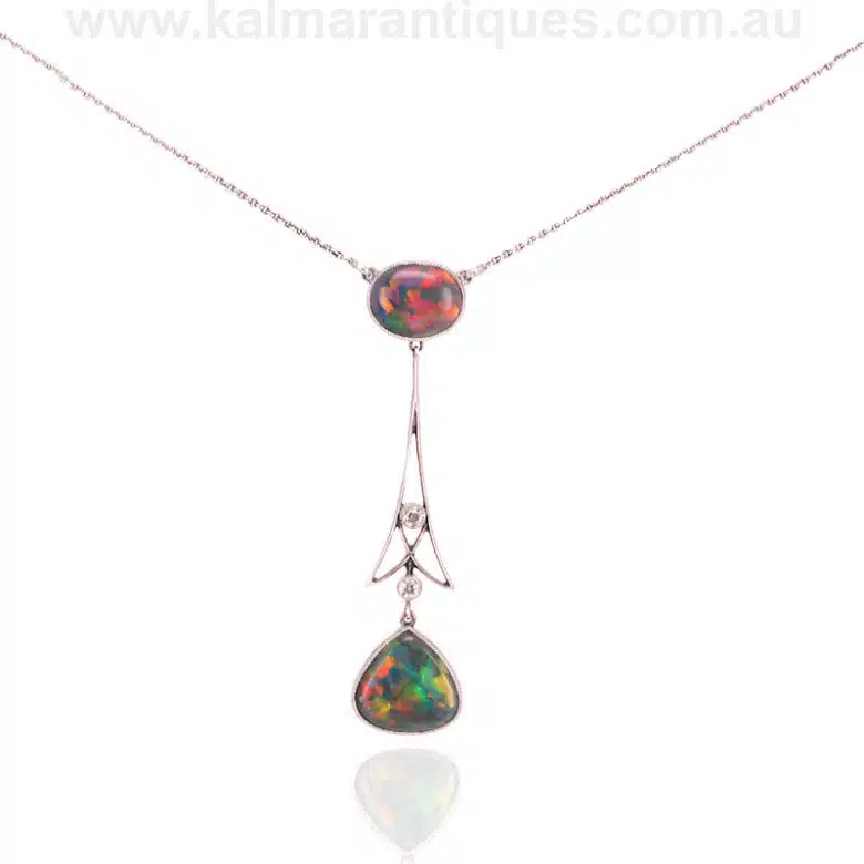 Opal-pendant-ES9838-1
