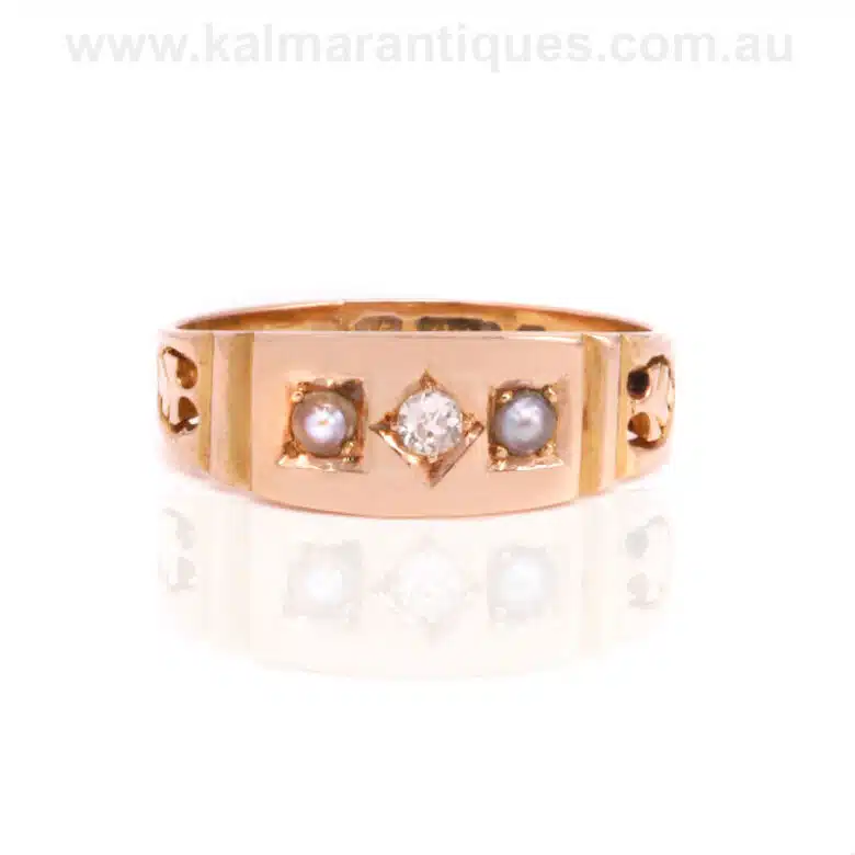 Pearl-diamond-ring-ES8757-