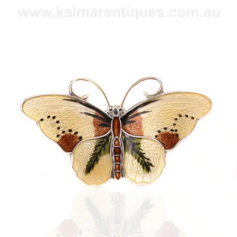 Beautiful sterling silver vintage enamel brooch by Hroar Prydz