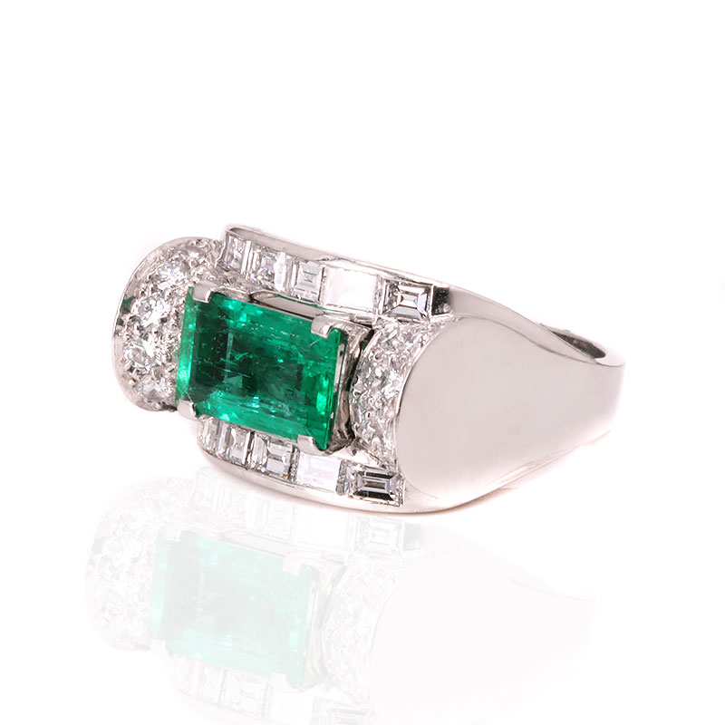 Retro-emerald-ring-ES8368-3