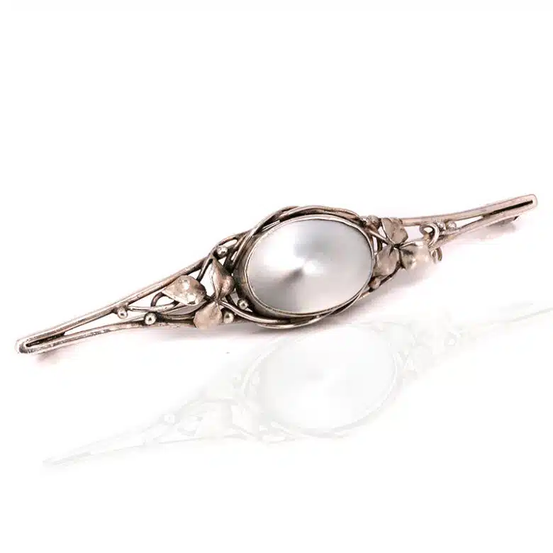 Rhoda-Wager-Brooch-ES8220-2