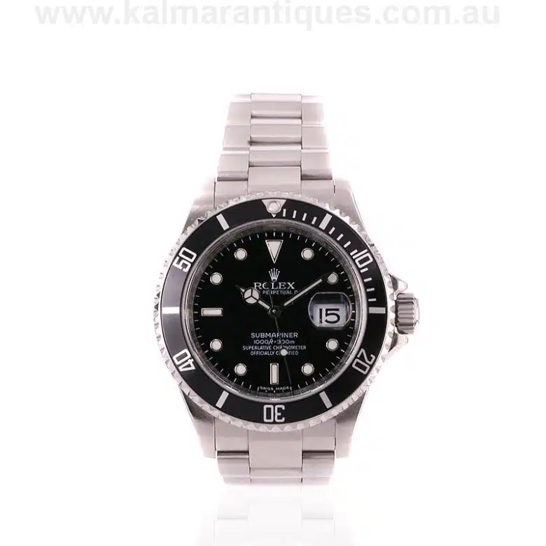 Rolex Submariner 16610 T with the new laser engraved rehaut