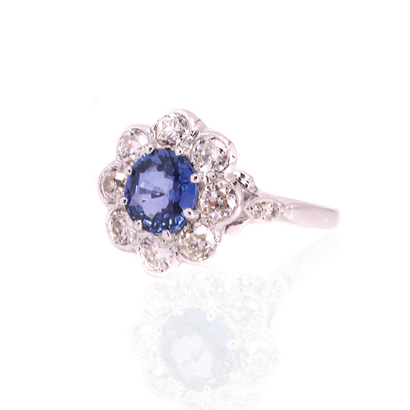 Sapphire-diamond-ring-ET487-3