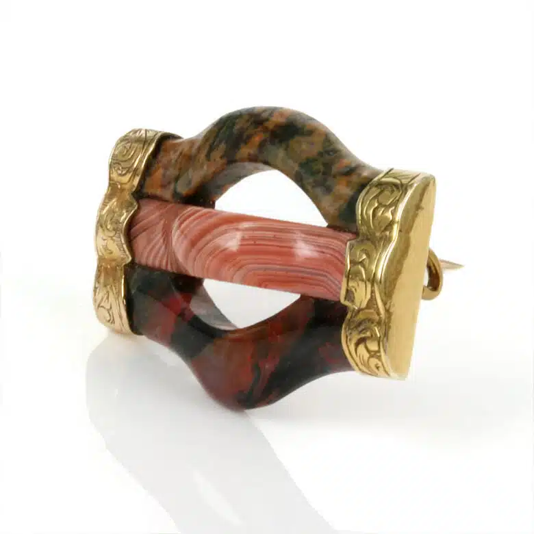 agte-brooch-n117-3