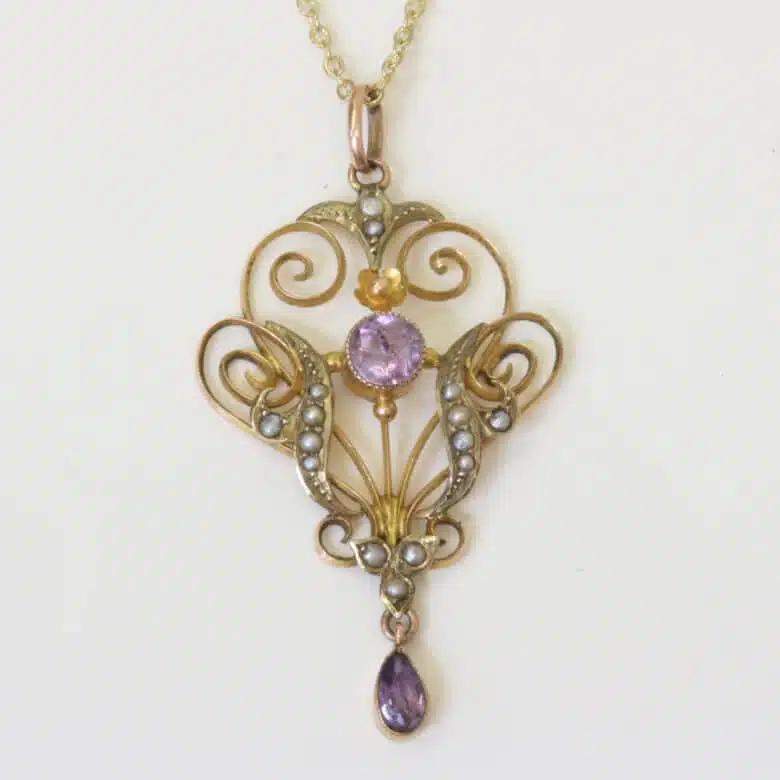 antique-amethyst-pendant-71.jpg