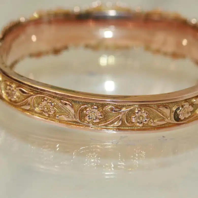 antique-bangle-3.jpg