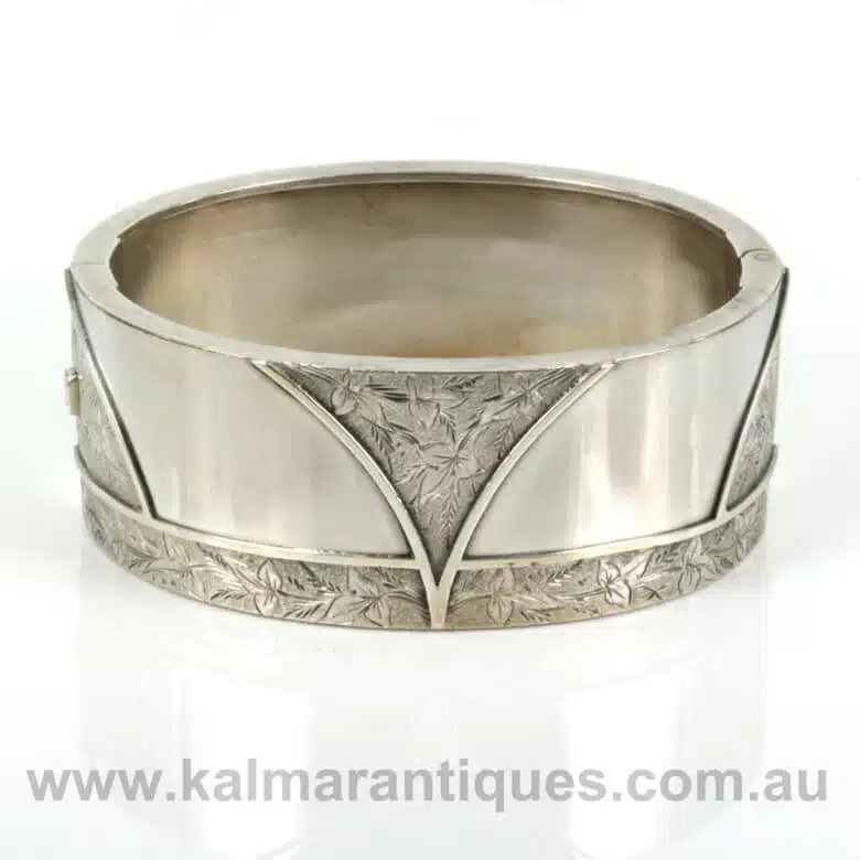 antique-bangle-6381-2.