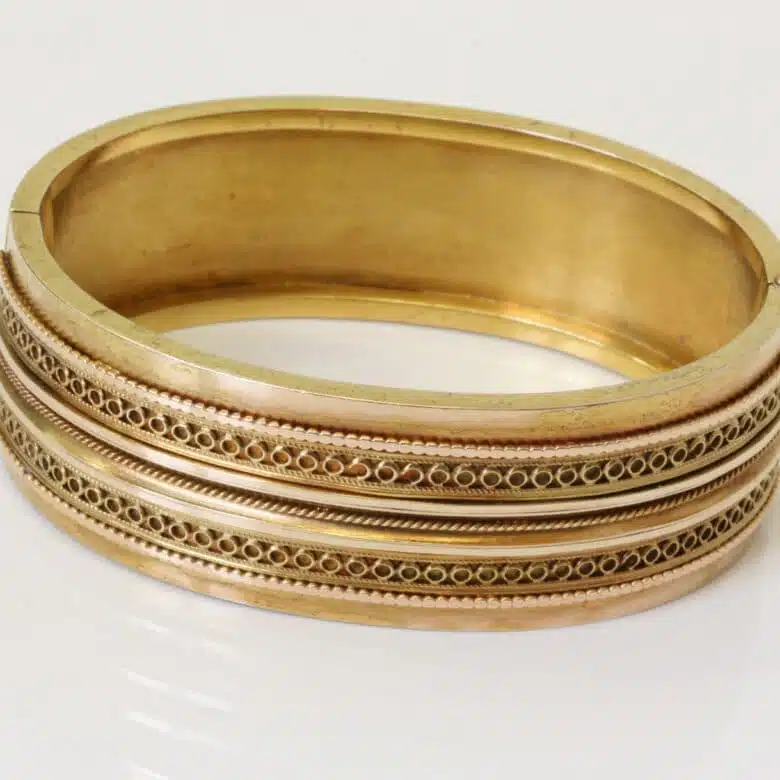 antique-bangle-m835-1.jpg