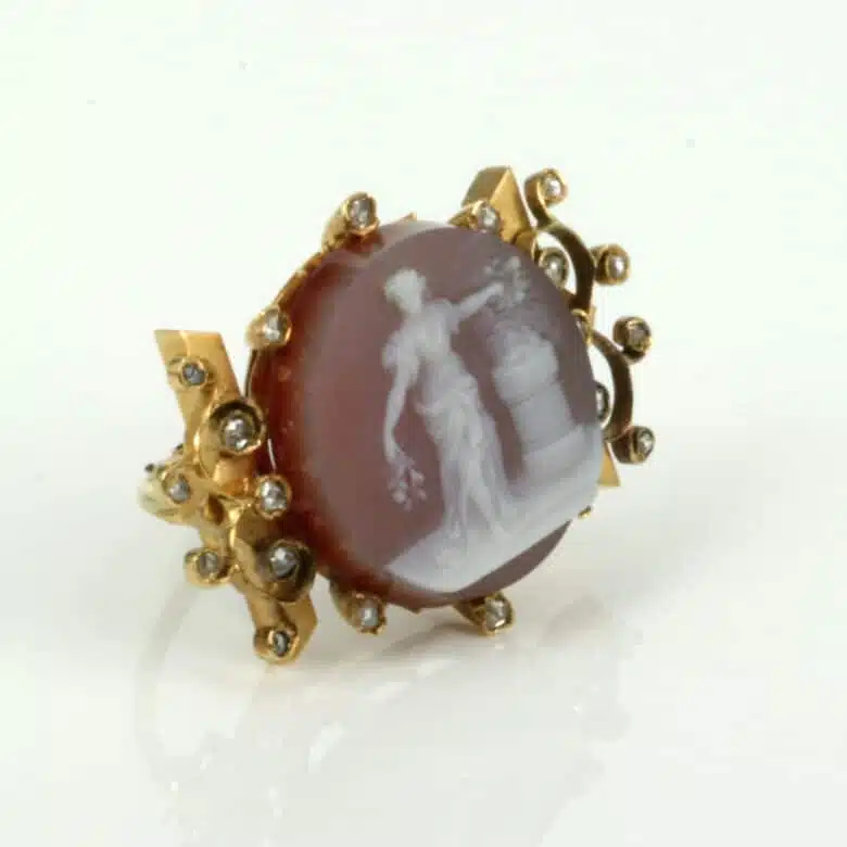 antique-cameo-brooch-es3508