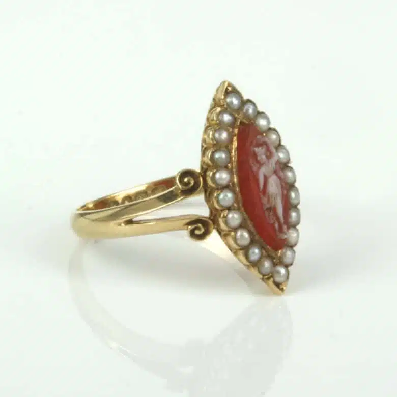 antique-cameo-ring-3854-1.jpg