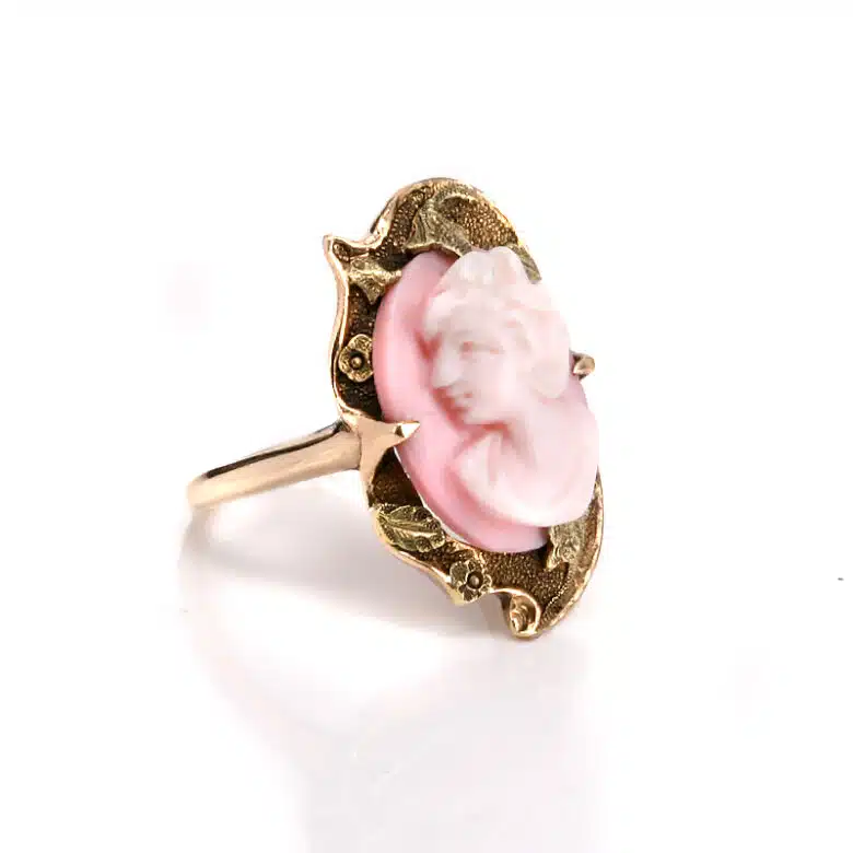 antique-cameo-ring-6759-01