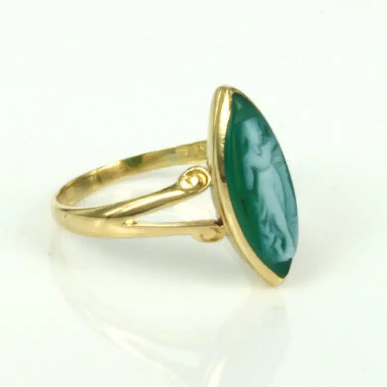 antique-cameo-ring-q522-1.jpg