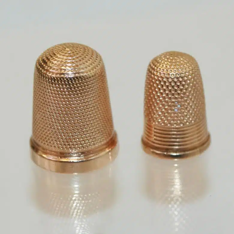 antique-childs-thimble-3.jpg
