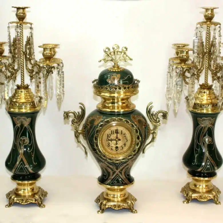 antique-clock-2515-1.jpg
