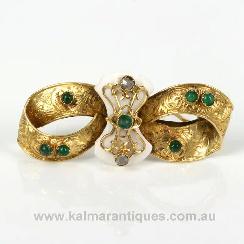 antique-emerald-brooch-4594.jpg