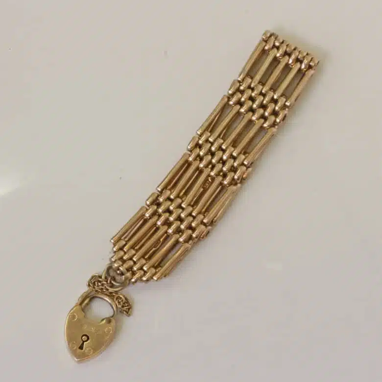 antique-gate-bracelet-1913.jpg