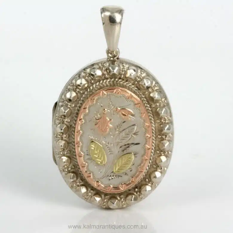 antique-locket-3003-1.jpg