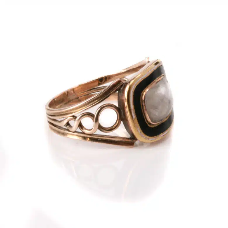 antique-mourning-ring-es6662-1
