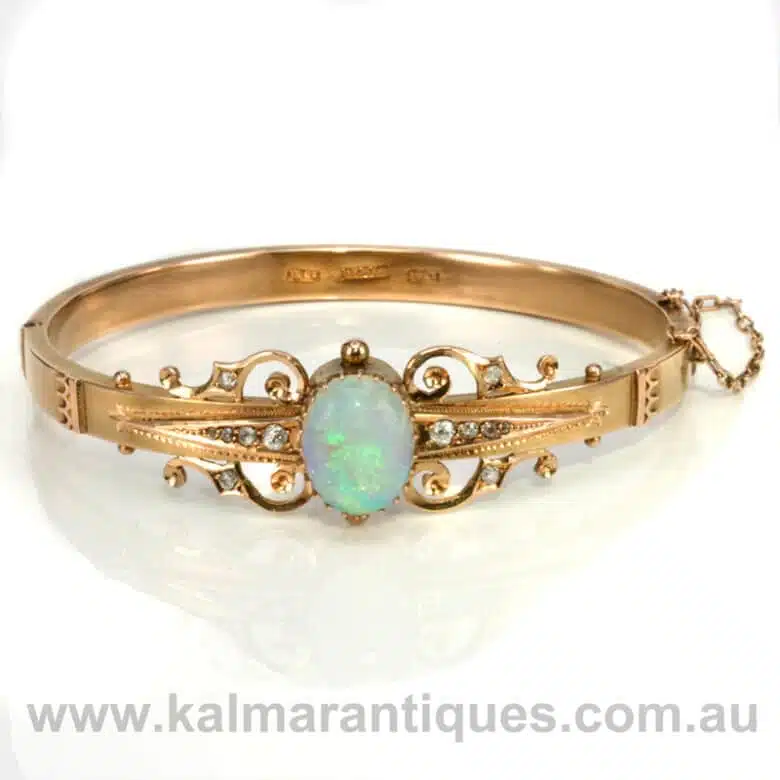 antique-opal-bangle-denis-01